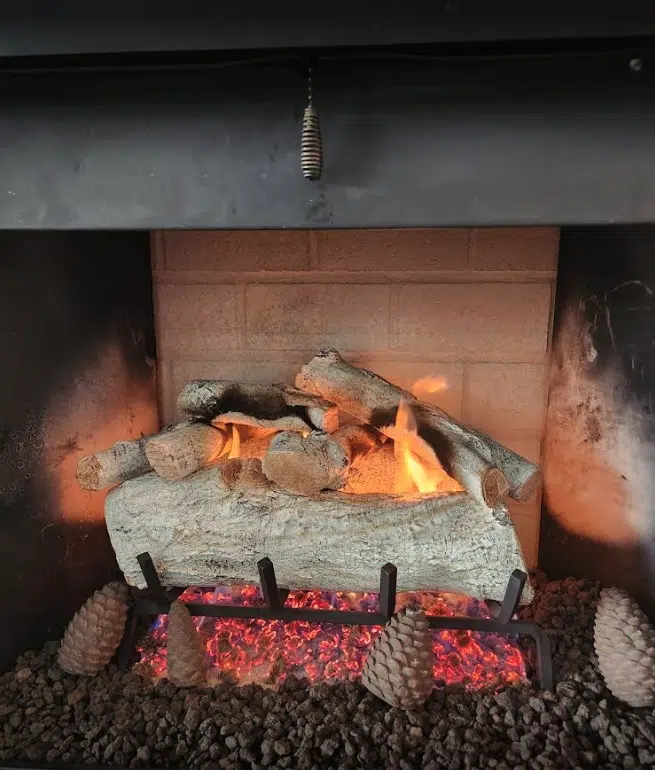 Lindemann Review Slider Image