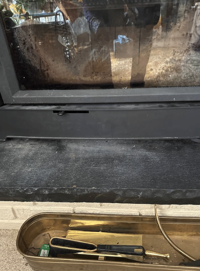 Lindemann Review Slider Image