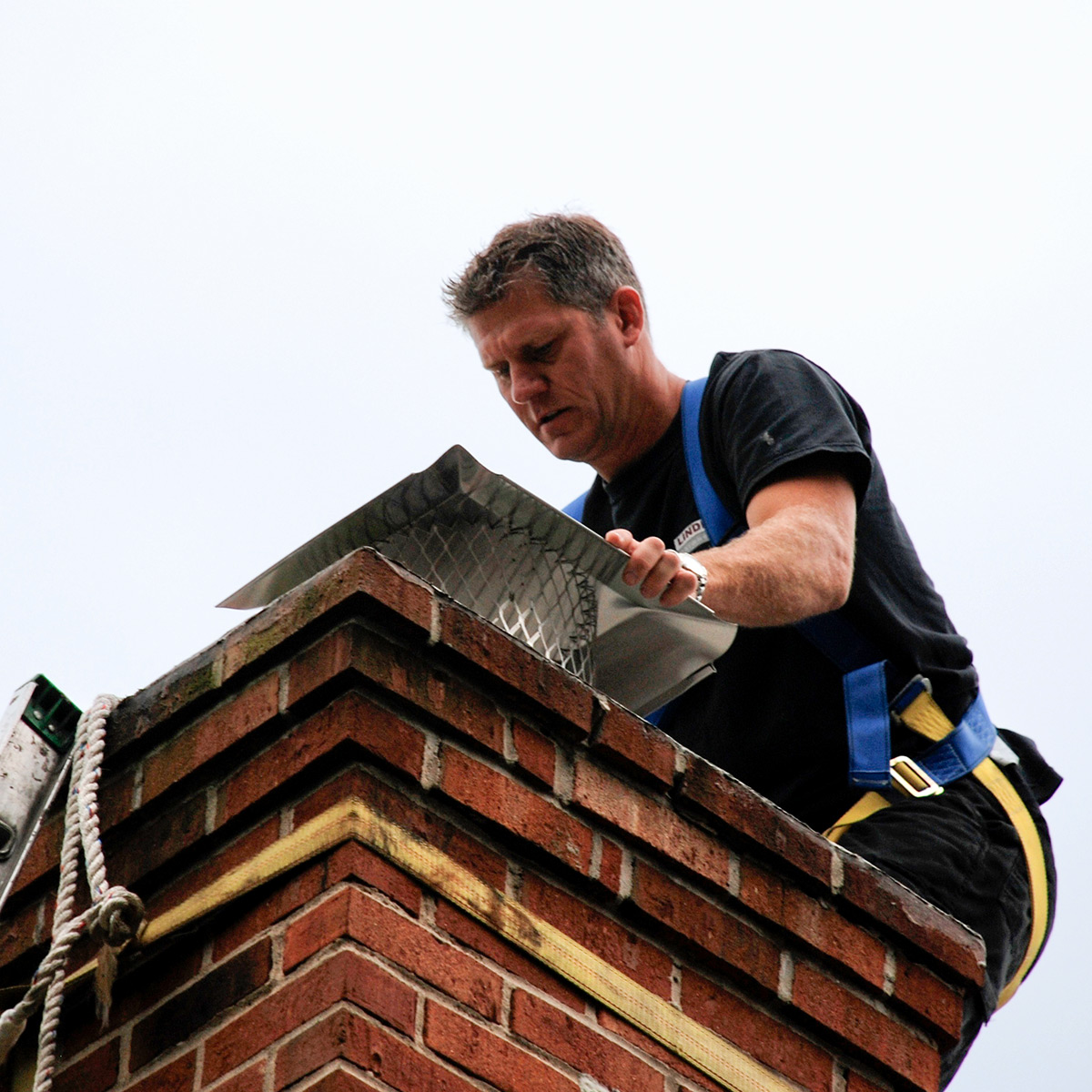 Inspecting chimneys and more in Glenview, IL